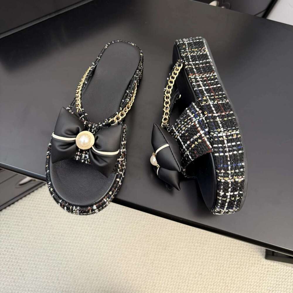 Women Size34-41 Flip-ps Chain Pearls Butterfly Knot Slippers Flat Platform Slides Designer Shoes atillas De Mujer