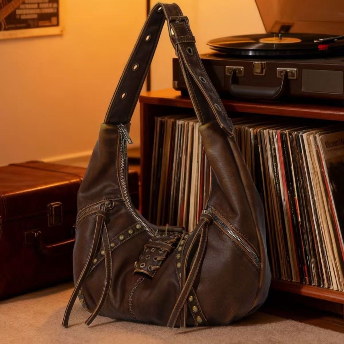 Fashionable High-End Bag Large Capacity New Niche Single Shoulder Crossbody Bag Commuter Dumpling Bag for Women 241125