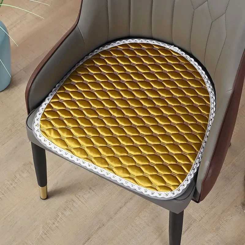 Ins Style Solid Color Horseshoe Shaped Home Seat Pad Simple Semi-circular Chair Anti-slip Mats Four Seasons Dining Chair Cushion C251121
