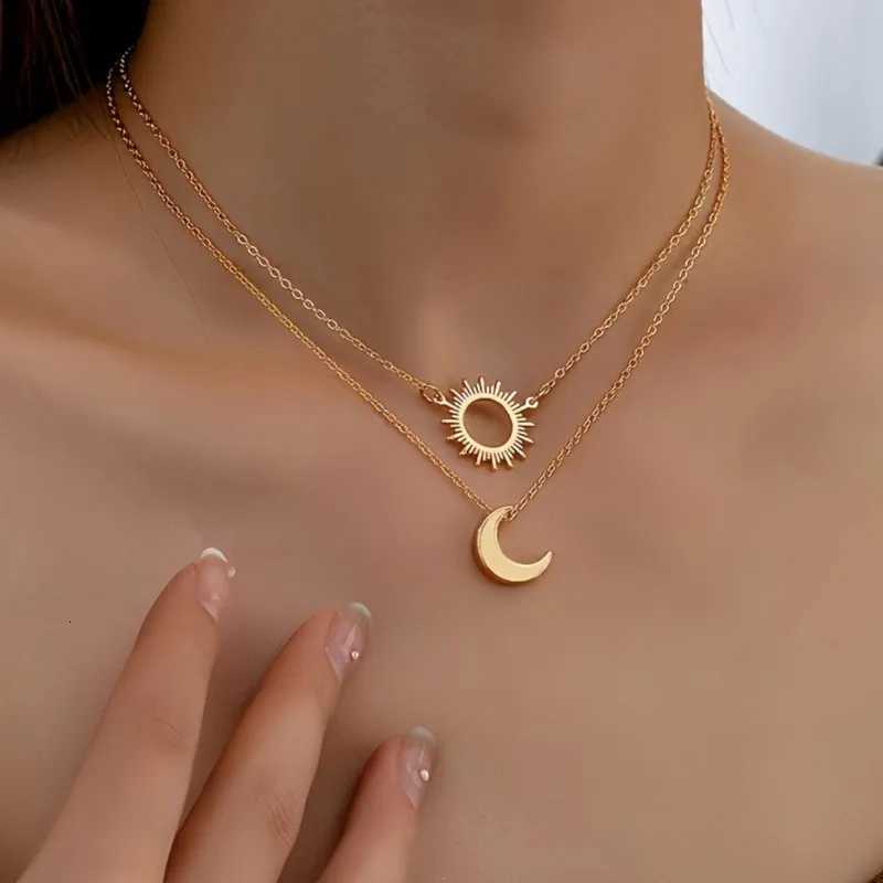 Elegant Bohemian Style 18K Golden Plated Sun Moon Pendant Necklace for Women Double Choker Neck Party Jewelry GiftsXJ251121