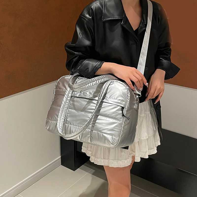 Korean Style Bright Tote Bag Shoder Bag Plaid Cloud Crossbody Bag Sier Large Capacity Nyl Handbag Y251121