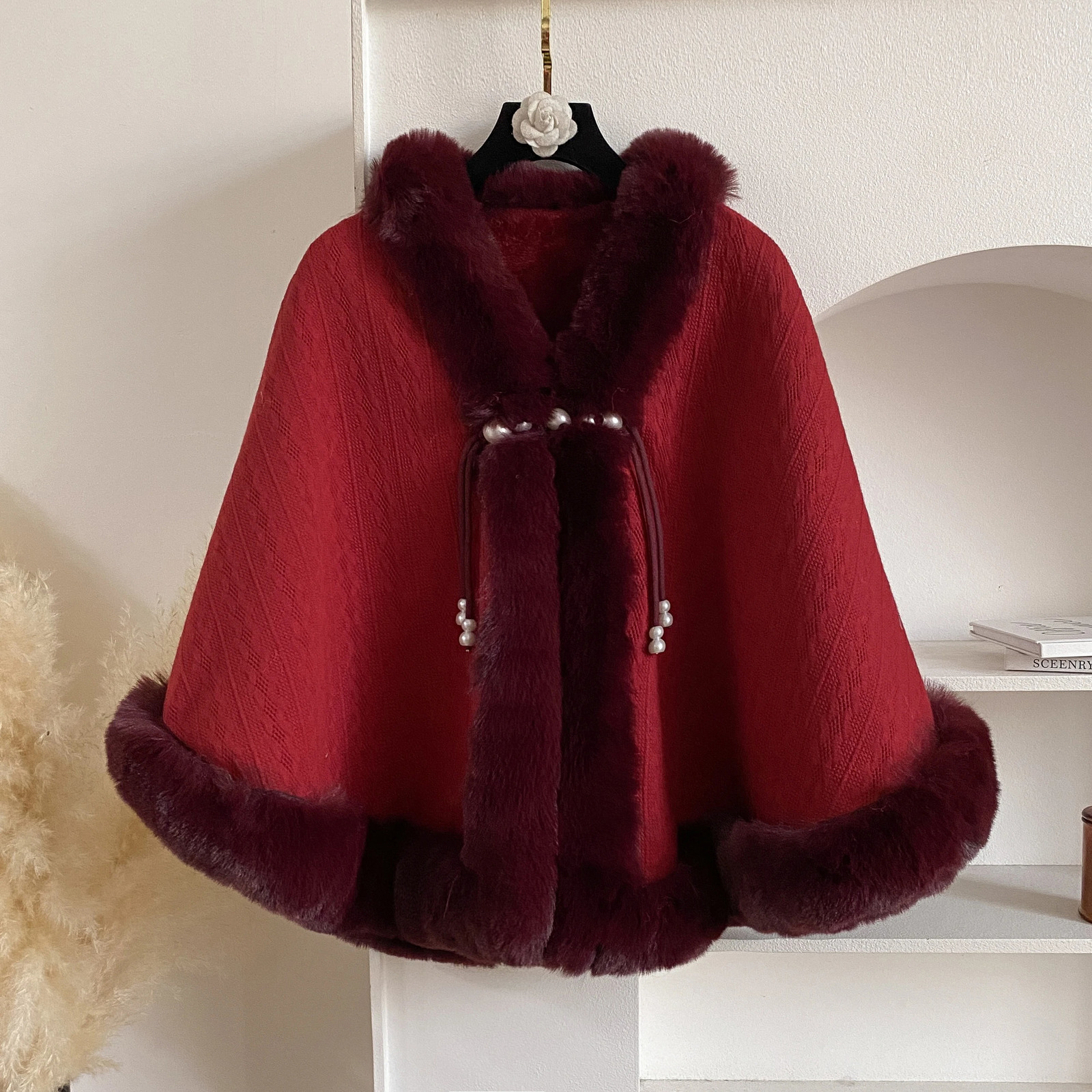 Winter Solid Poncho Thicken Fleece Collar Cape Coat Elegant Beautiful Women Christmas Party Dress Cloak Warm Wraps Gift 251112