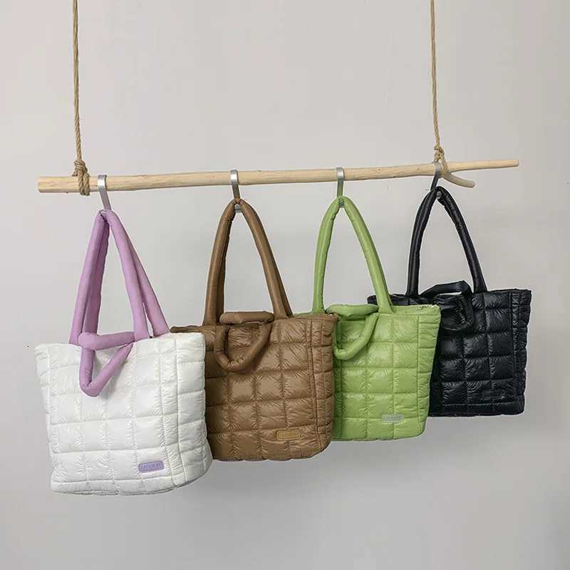 Trendy Latts Quilted Tote Bag Winter Large Capacity Ladies Handbag Perfect Shoder Bags For Wen Cmuting Gift Y251121