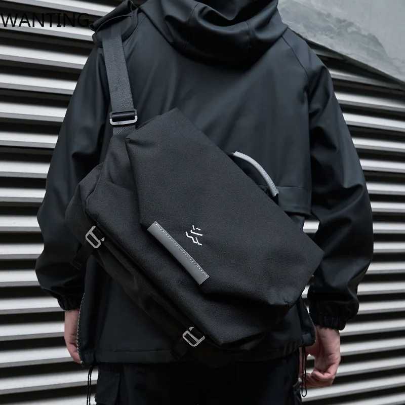 Fashion Messenger Bag for Men Waterproof Nyl Crossbody Bag Fit 14 Inch Laptop College Travel Sling Bag with Reflective Design Y251121