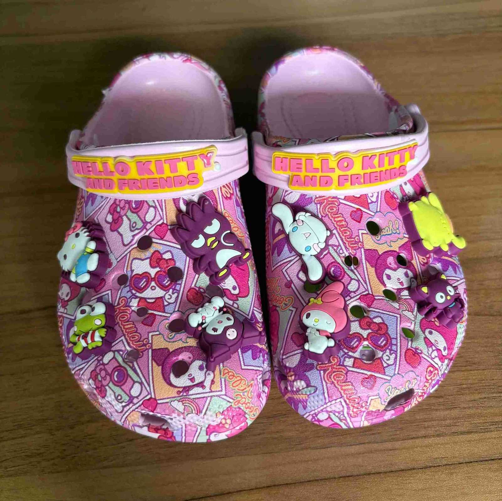 Sanrio Hellokitty Kuromi Pochacco Melody New Summer Girls Cartoon Children Slippers Non-slip Soft-soled Wrap Toe Sandals Gifts H251121