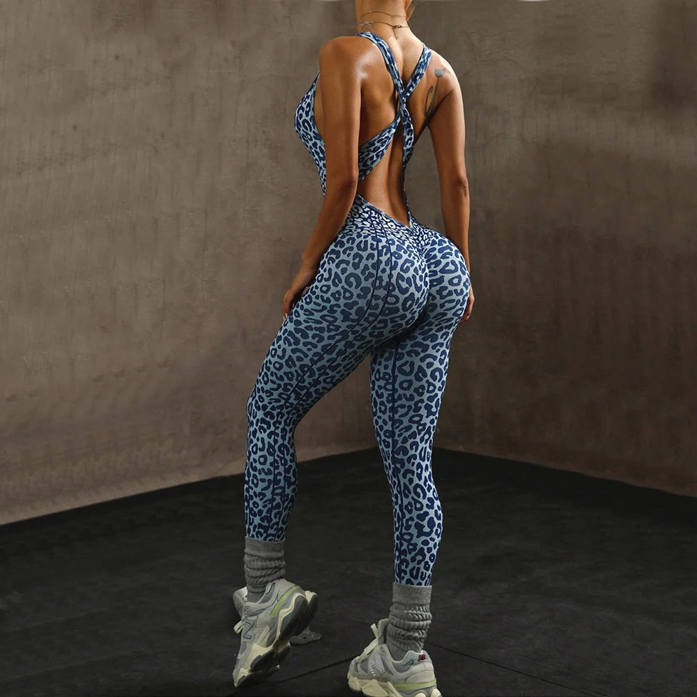 Pad One-Piece Jumpsuit Yoga Set Flared Pants Casual Scrunch Workout Pants Trendy Fitness Legging Active Wear XP10 251114