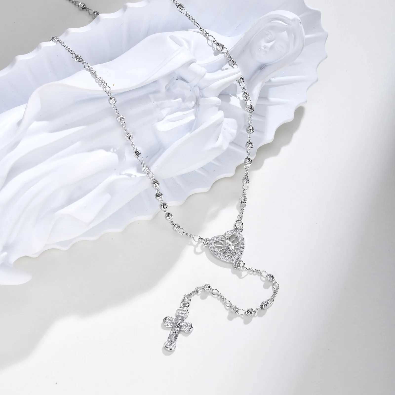 Zirconia Heart Virgin Mary Rosary Bead Cross Necklace for Women Long Chain Cross Pendant Christian Catholic Religious JewelryXJ251121