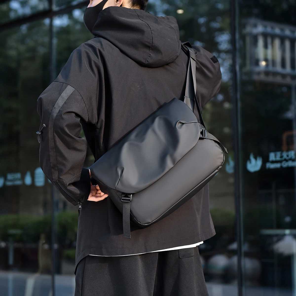 Fashion Minimalist Black Mens Shoder Bag M High Quality Waterproof Briefcase Crossbody Bag Business Style Messenger Bags for Men Y251121