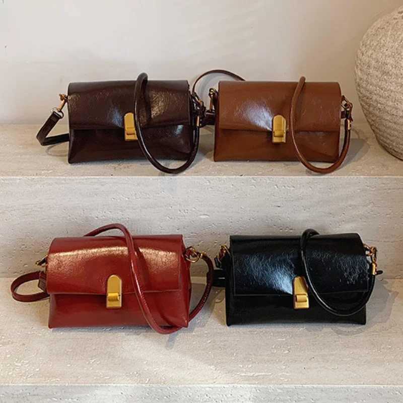 Solid Color Flap Pu Leather Crossbody Bag For Wen Fi Trend Underarm Shoder Bag Wens Designer Handbag and Purse Y251121