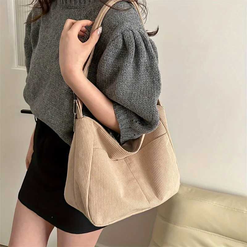 Womens Corduroy Shoulder Bag Casual Striped Large Capacity Tote with Zipper Closure Cute Hat Patch Perfect for Everyday UseT251121