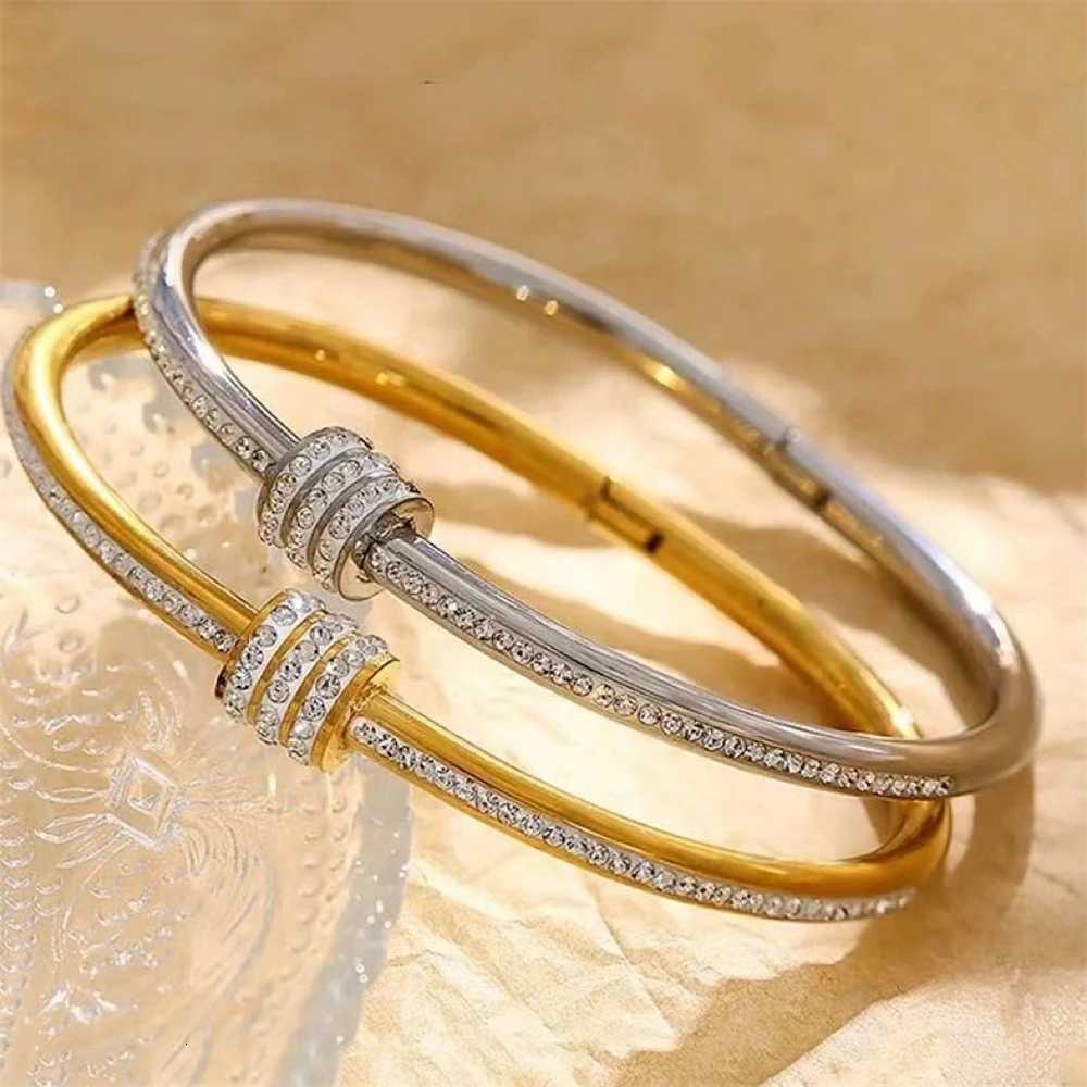 Exquisite Rhinestone Geometric Stainless Steel Bangle Bracelets for Women Gold Plated Charm Bracelet Waterproof JewelryW251121