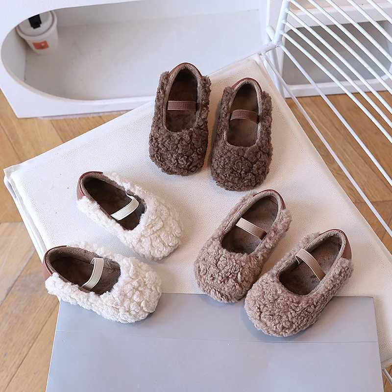 Winter New Children Flat Shoes Fur Cover Toe Light Warm Kids Casual Shoe 2024 Plush Warm Non-slip Leisure Comfy Boys Girls ShoeW251121