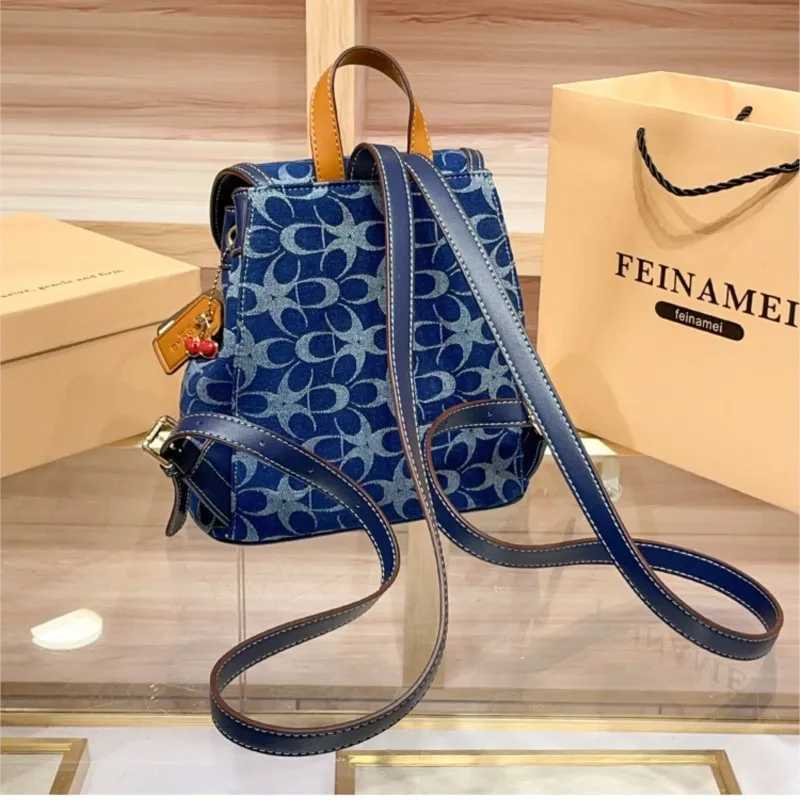 Ladies backpacks light luxury retro denim canvas bags fashionable 2025 new models high-end commuting large-capacity backpacW251121