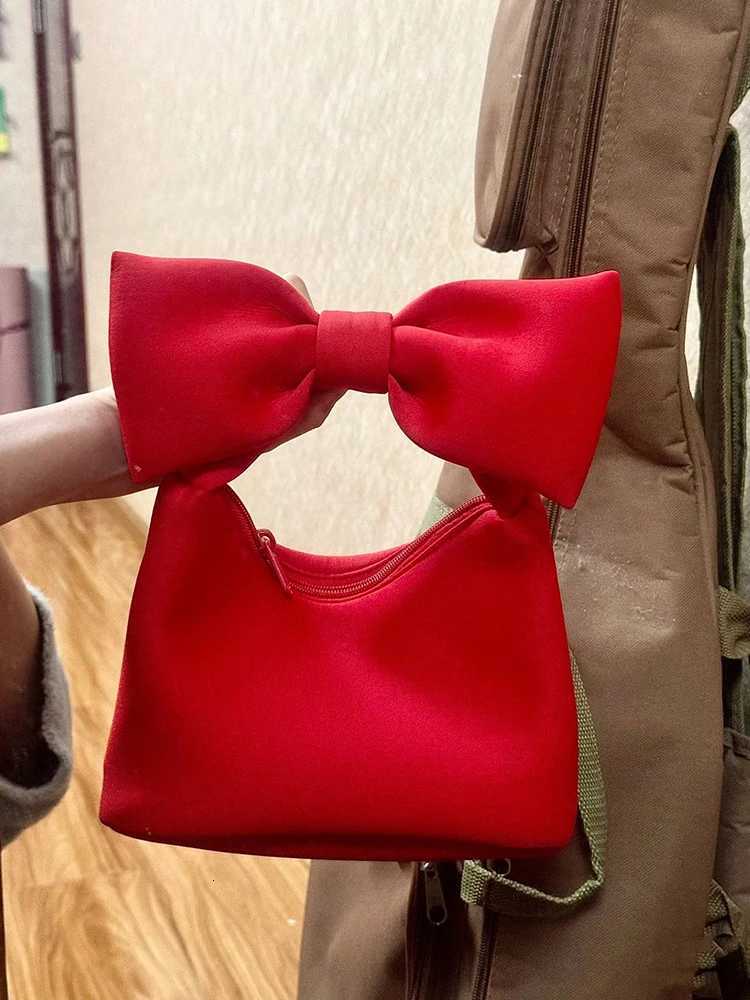 2025 new cute mini bow handbag fiable and casual daily cmuting wens bag cloud bag suitable for daily use Y251121