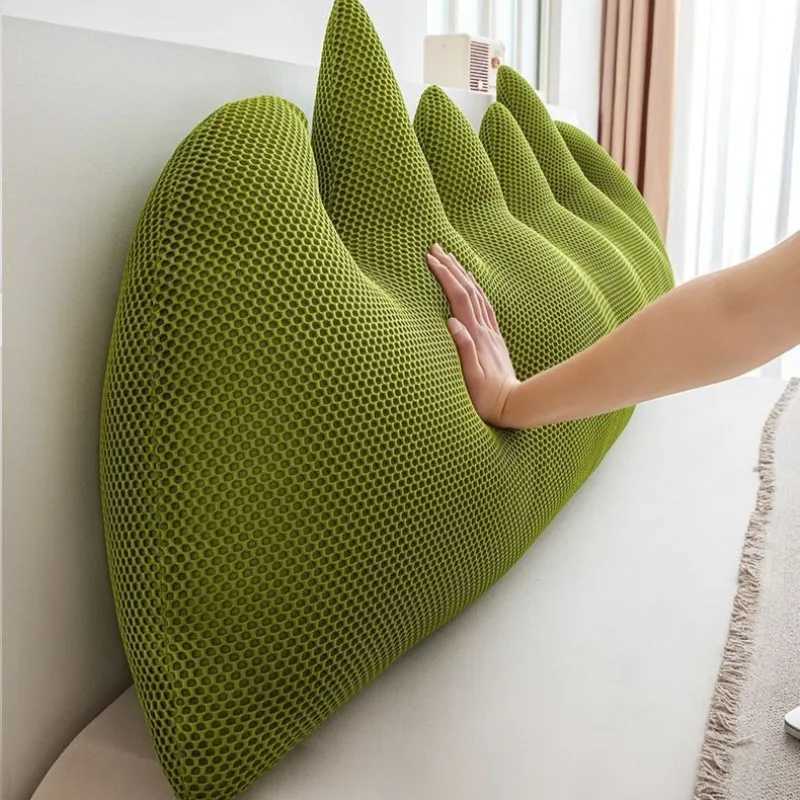Backrest Cushion Tatami Bedside Cushions Modern Elegant Plush Aesthetic Simple Cushion Giant Luxury Ornamental Bedroom Cushions C251121