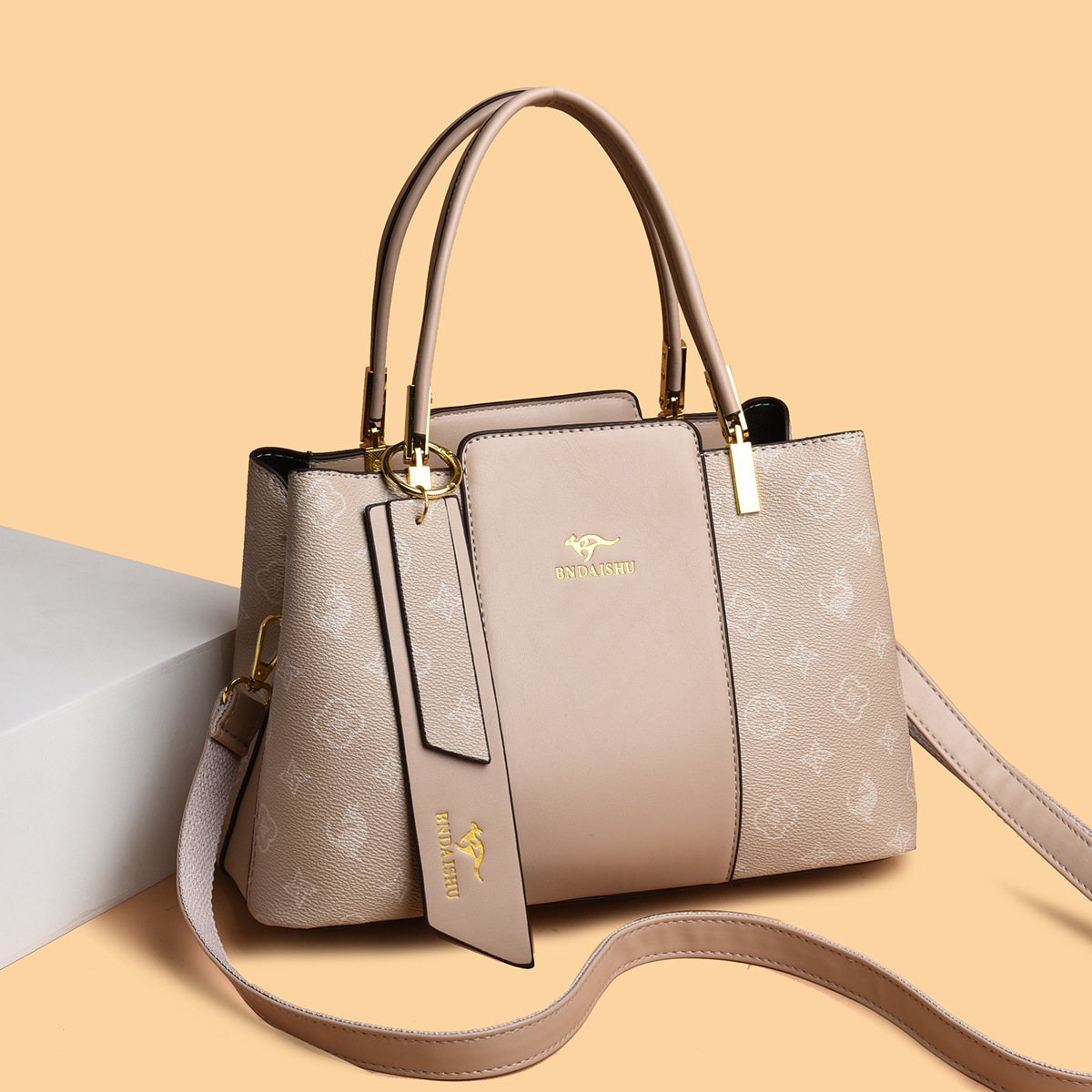 New cross-border fashion printed large capacity handbag, commuting multifunctional shoulder bag, designer bag, luxury bag, Christmas gift crossbody ba