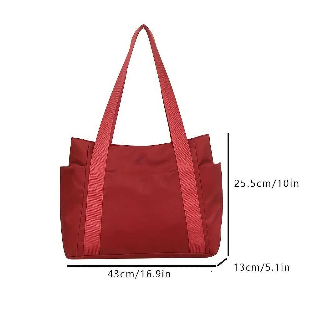Chic Large Capacity Tote Bag for Women Lightweight Durable Oxford Fabric Handbag Shoulder Bag Perfect for College CommutingT251121