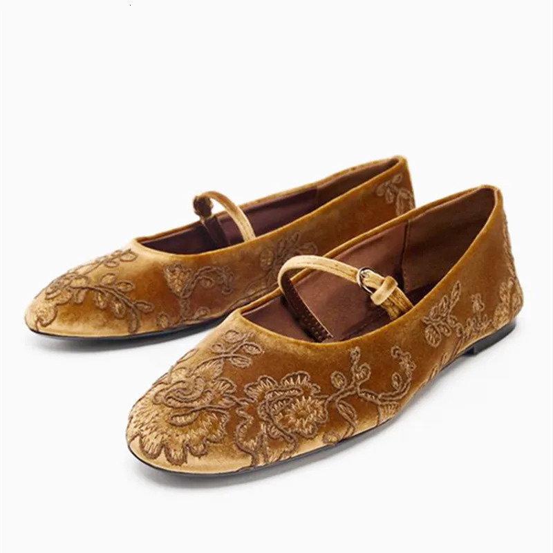 Novelty Velvet Embroidered Floral n Ballet Flats Women Comfort Round Toe Mary Jane Shoes Lightweight Soft ner Loafers 251121