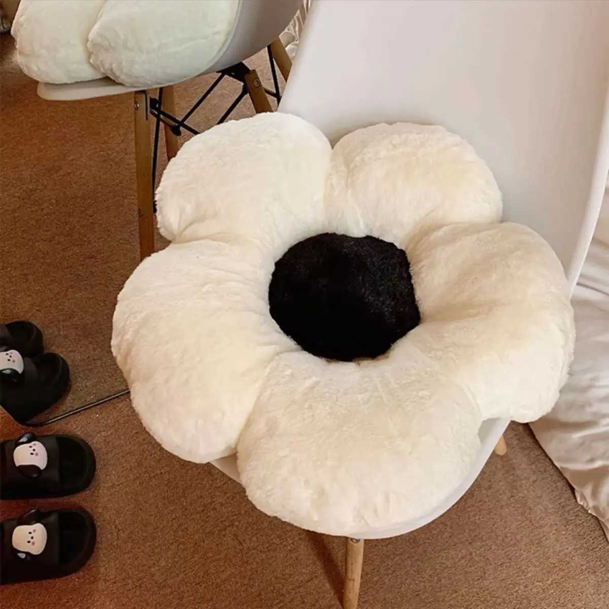 Lovely Daisy Girl Heart Petal Sunflower Back Cushion Sofa Flowers Bay Window Living Room Net Red Light Luxury C251121