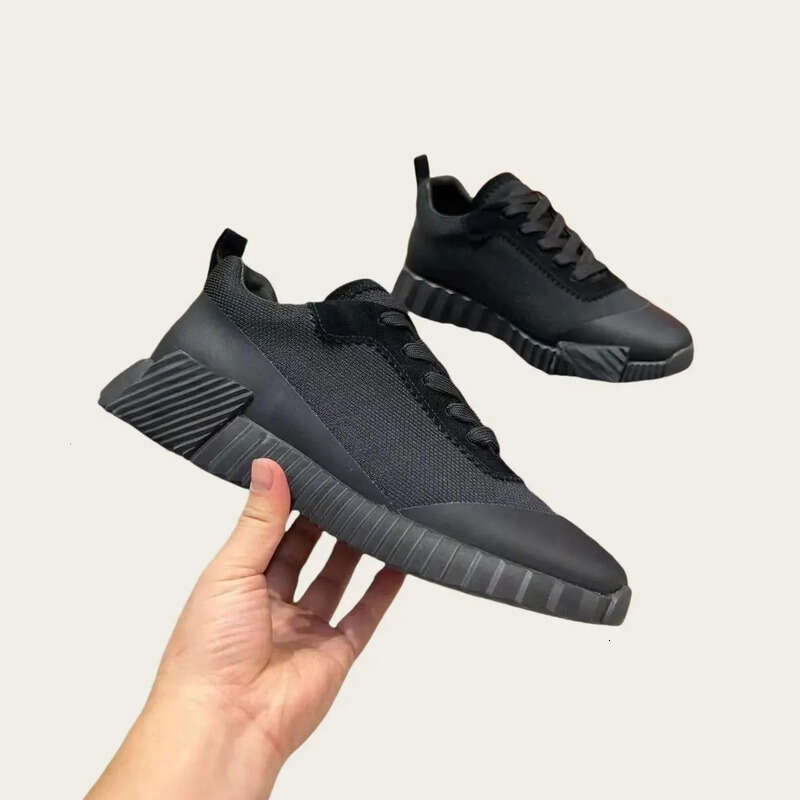 Bouncing Designer Sneakers Suede Casual Shoes Trainers Breathable Mesh Running Shoe Men Bounce Sneaker Women Non-Slip Rubber Sole Flat Train Top Dhbes