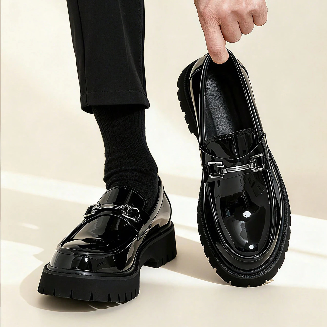 Fashion Classic Thick Sole Mens Penny Loafers SlipOn Business Dress Shoes for Gentleman Metal Buckle Formal Black Glossy 251121