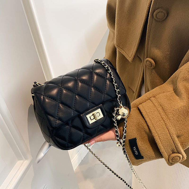 Designer Bag Elegant Quilted Chain Bag, 2025 New Women's Underarm Shoulder Crossbody Purse Free Shipping