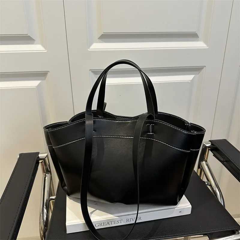 2-pcs Large Capacity Single Shoulder Tote Bags Womens Leather Bag Fashionable and Versatile Casual Commuting Simple HandbagT251121
