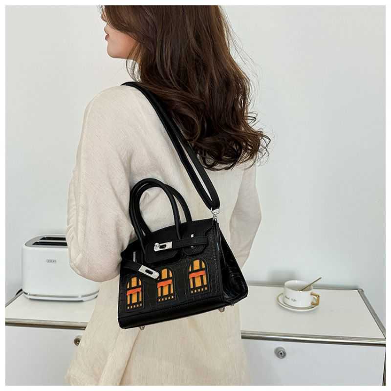 High quality designer bags Light Kelly handbag large capacity single shoulder feeling fashionable and versatile womens crossbody bag