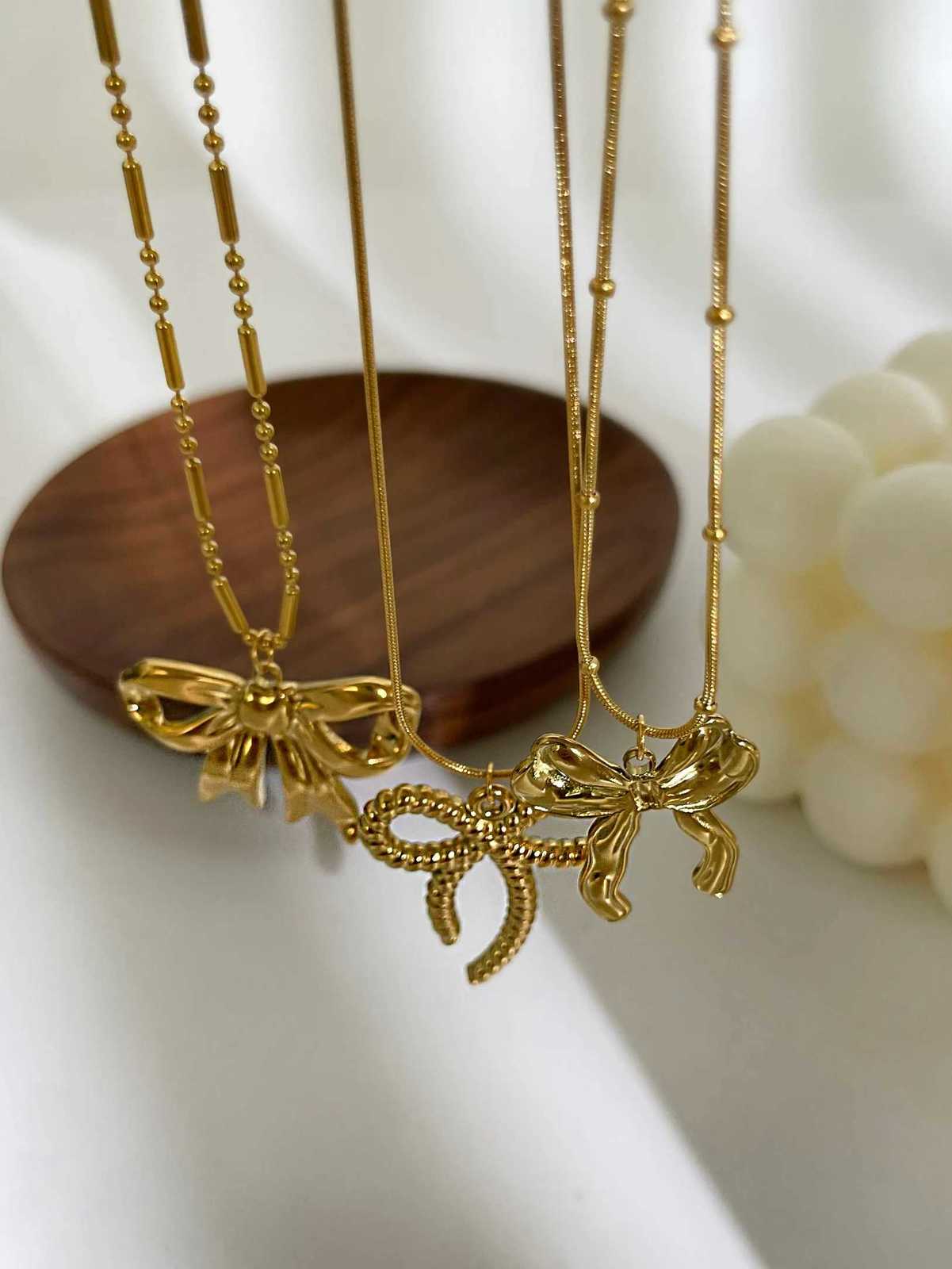 Perisbox Classic Elegant Gold Plated Thin Chain Bow Knot Pendant Necklaces for Women Stainless Steel Waterproof Summer JewelryXJ251121