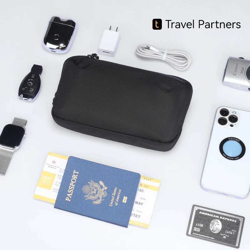 Fashion Mark Ryden Detachable shoder strap waterproof travel toiletry bag Mti-functial portable storage bag Business travel bag Y251121