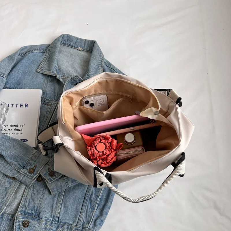 Special Bag 2024 New Fashion Womens Bag Sports Canvas Tote Casual Large Capacity Shoulder BagT251121