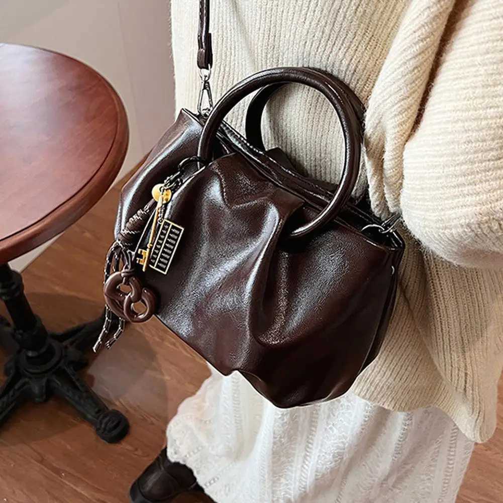 New Autumn Winter Pleated Shoder Bag Fi Crossbody Bag Large Capacity Pendant Versatile Bags Y251121