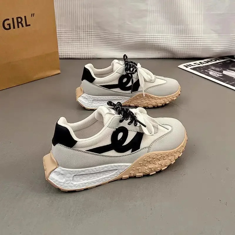 Womens Trendy White Sneakers Thick Bottom Casual Sports Single Shoes Versatile Comfortable Rubber Sole EVA Upper 251121