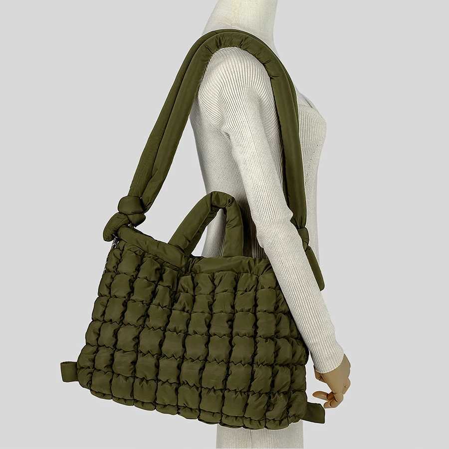 Casual Nyl Quilted Tote Bag Knotted Strap Soft Puffer Wen Handbag Padded Shoder Crossbody Bags Large Capacity Shopper Bag Y251121