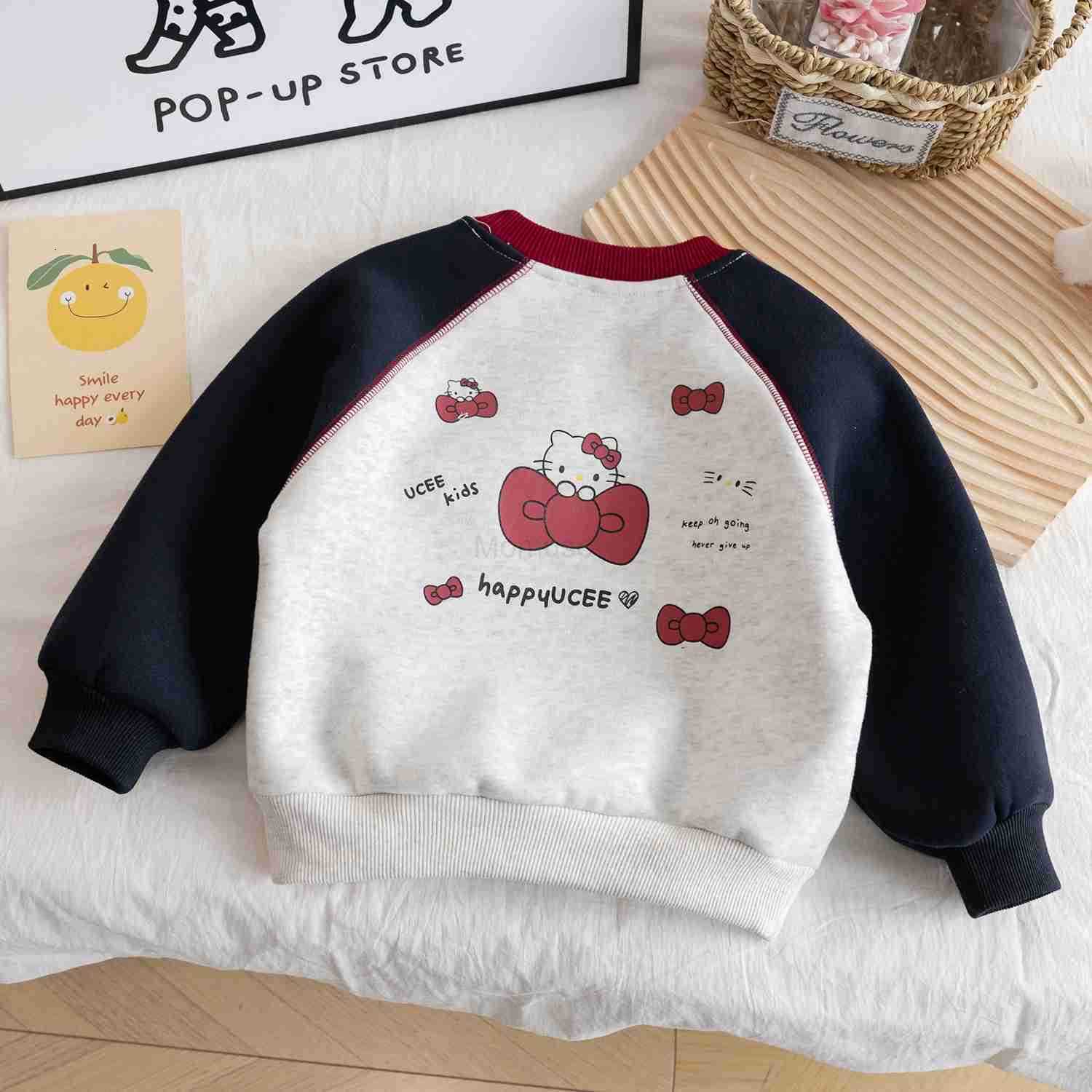 Sanrio Girls Fleece Sweatshirt Autumn Winter 2025 New Baby Girl Winter Round Neck Pullover Top Childrens Winter Clothing H251121