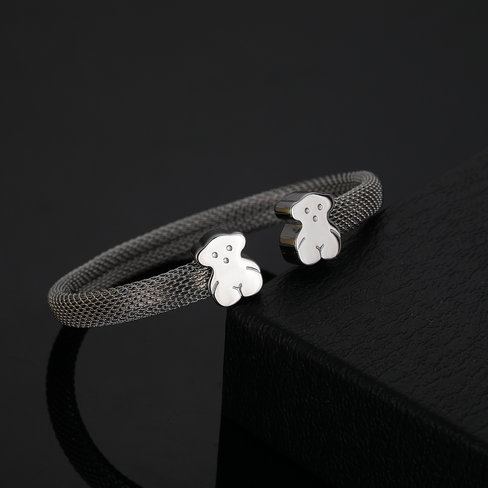 Heart Shape Bangle Womens Stainless Steel Open Bangle with Animal Charm Silver Gold Perfect Gift Z250910