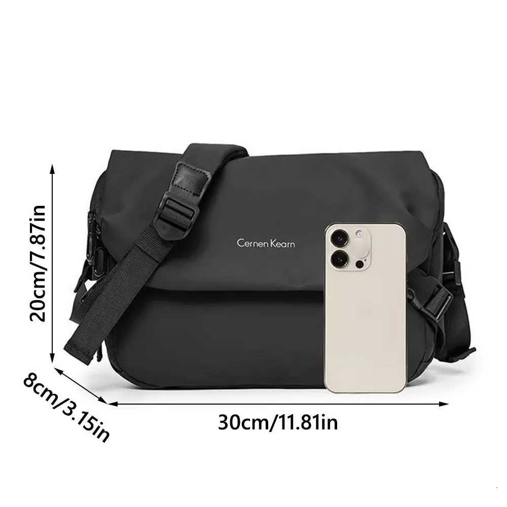 Fashion New Large Capacity Messenger Bag Nyl Waterproof Crossbody Bag Casual Style Tote Wen Men Y251121