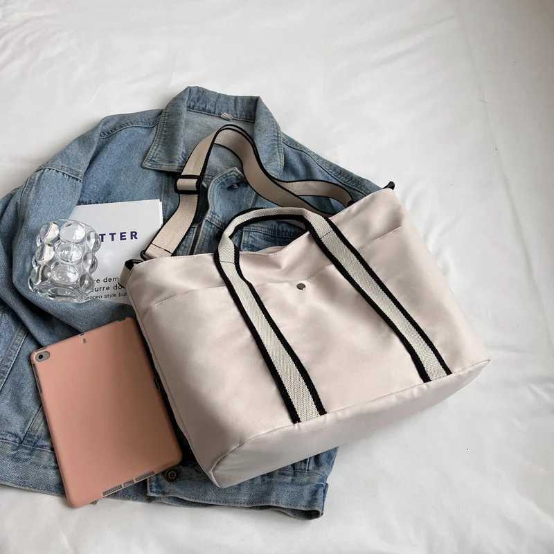 Special Bag 2024 New Fashion Womens Bag Sports Canvas Tote Casual Large Capacity Shoulder BagT251121