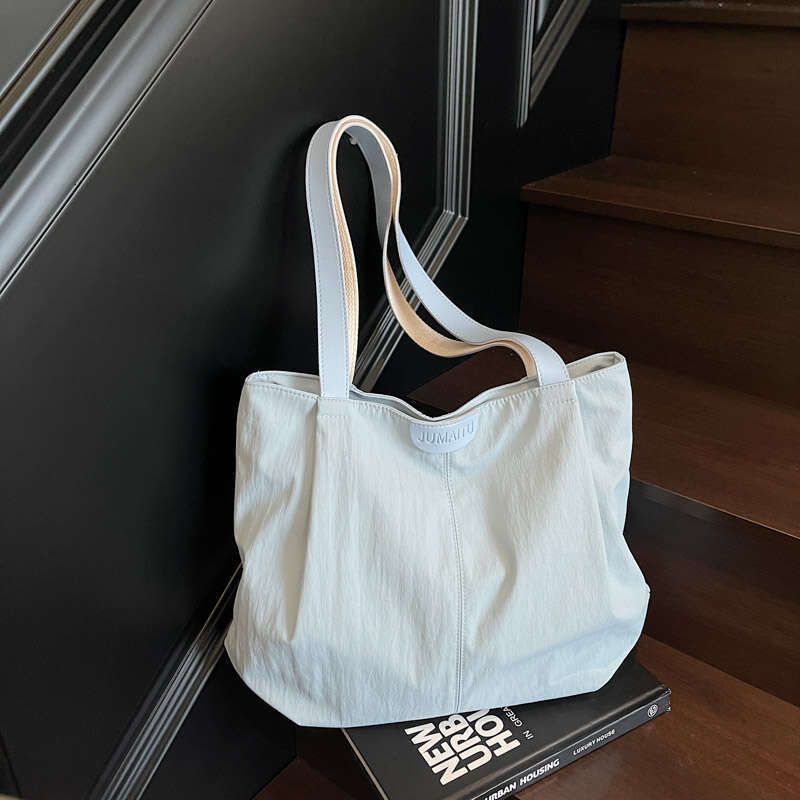 Canvas Bag Large Capacity Shopping Bag Casual Large Capacity Women Summer Lightweight Shoulder Simple Versatile Canvas Tote Bag Commuter Ba