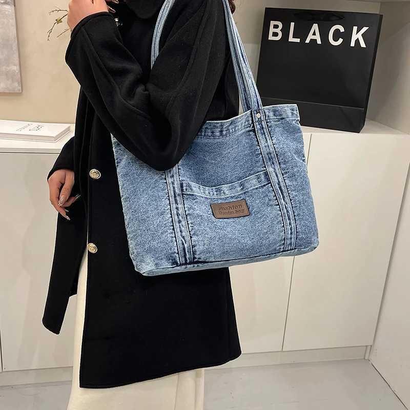 Fashion Luxury Womens Shoulder Bag High Quality Denim Fabric Womens Handbags Large Capacity Multi Functional Womens Tote BagT251121