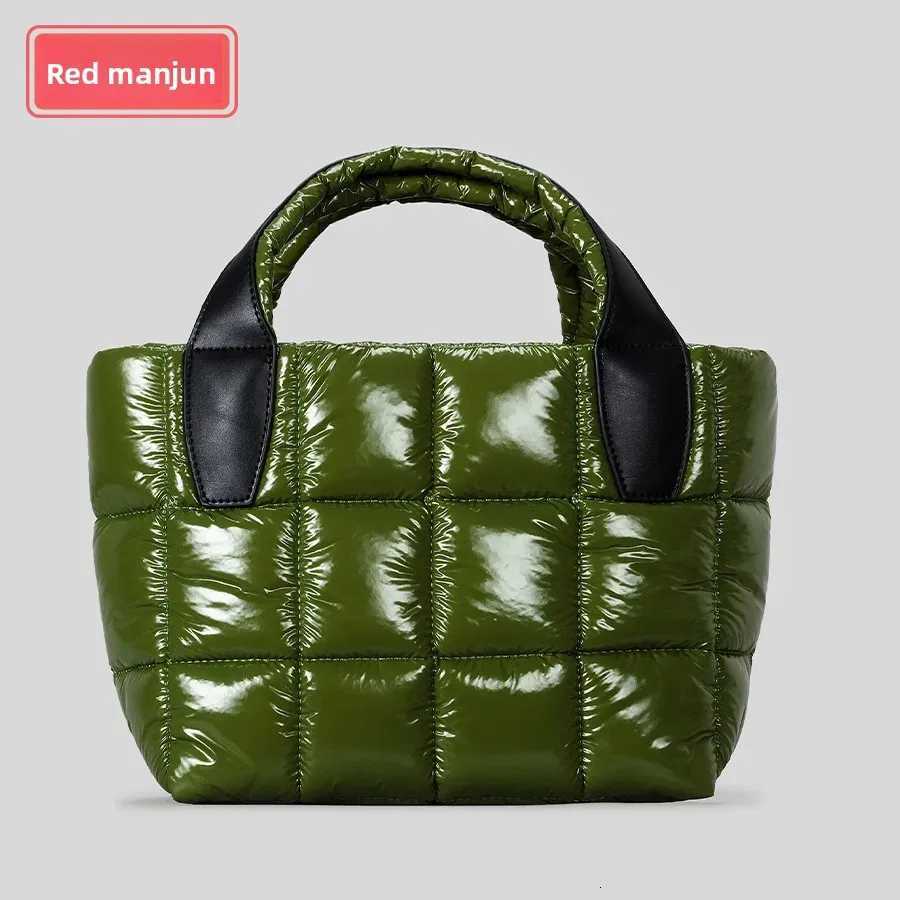 Winter New Puff Pastry Car Sewing Cott down Handbag Casual Crossbody Shoder Bag Wens Work Nyl Tote Bag Polyer Lining Y251121