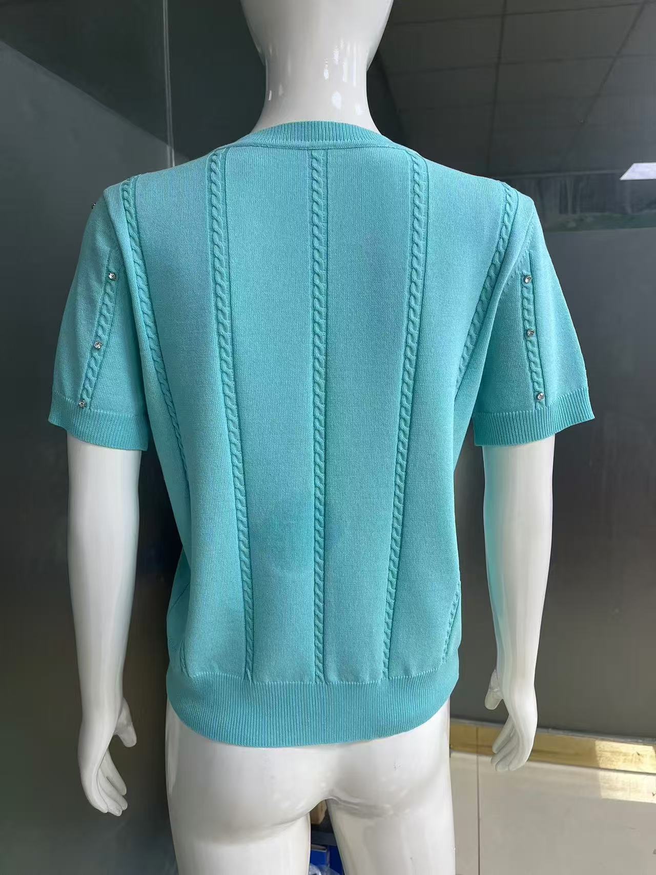 Women's custom-made diamond round neck clothes Support customized styles with complete options