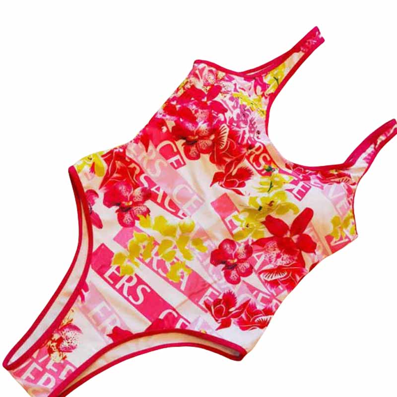 Des créateurs de bikini en une seule pièce de la femme de maillot de bain Summer Summer Settts triangle Sexy Beachwear Fashion Party Femme de hau