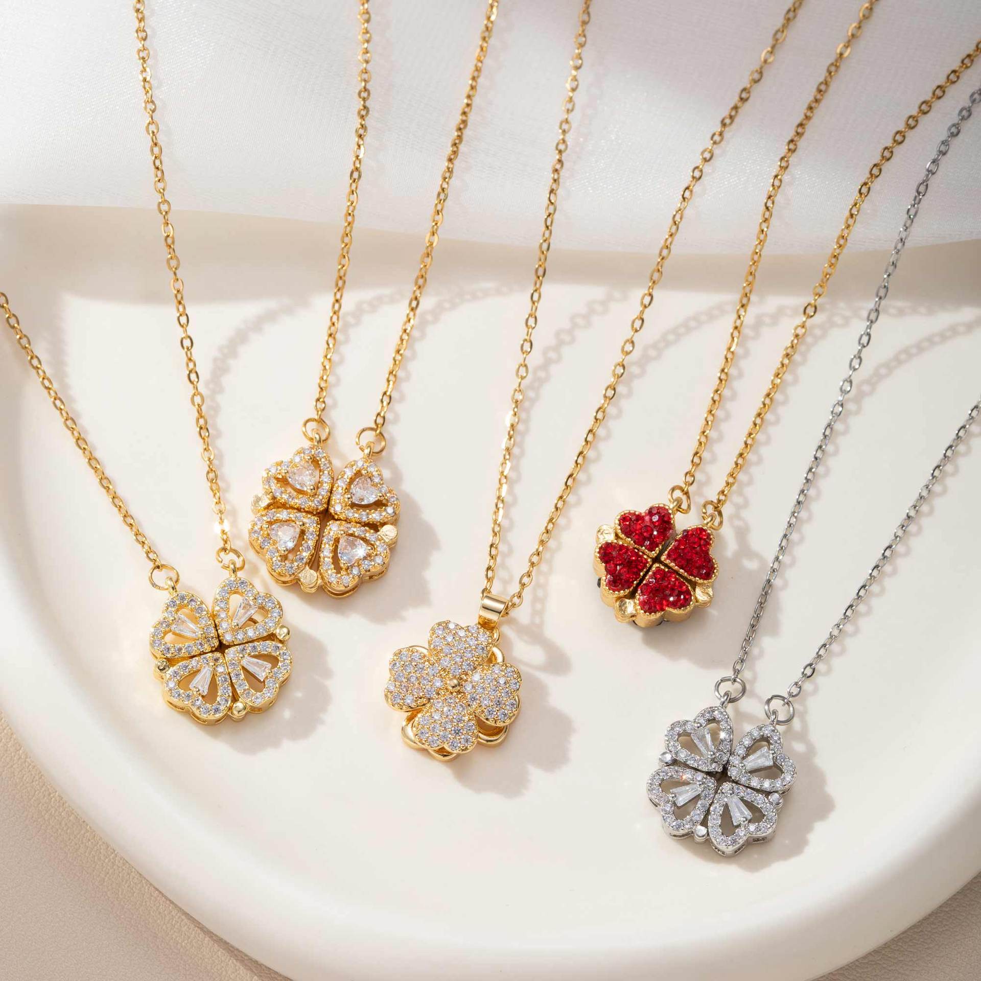 Light luxury fashion niche ins collarbone chain moissanite chain designer necklace designer necklace for woman diamond chain luxury jewelry women mens