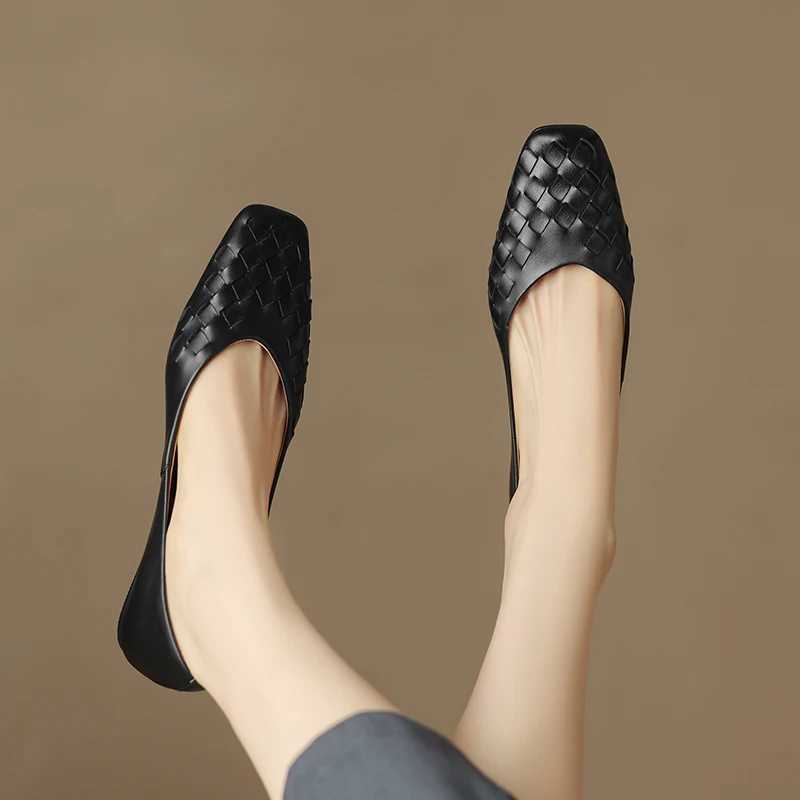 EAGSITY Retro Cow Leather Low Foot Womens Flat Shoes Outdoor Walking Casual Shoes Office Womens Sports Shoes Footwear Party M250421