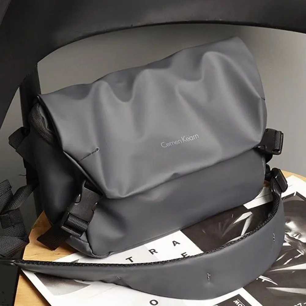 Fashion New Large Capacity Messenger Bag Nyl Waterproof Crossbody Bag Casual Style Tote Wen Men Y251121