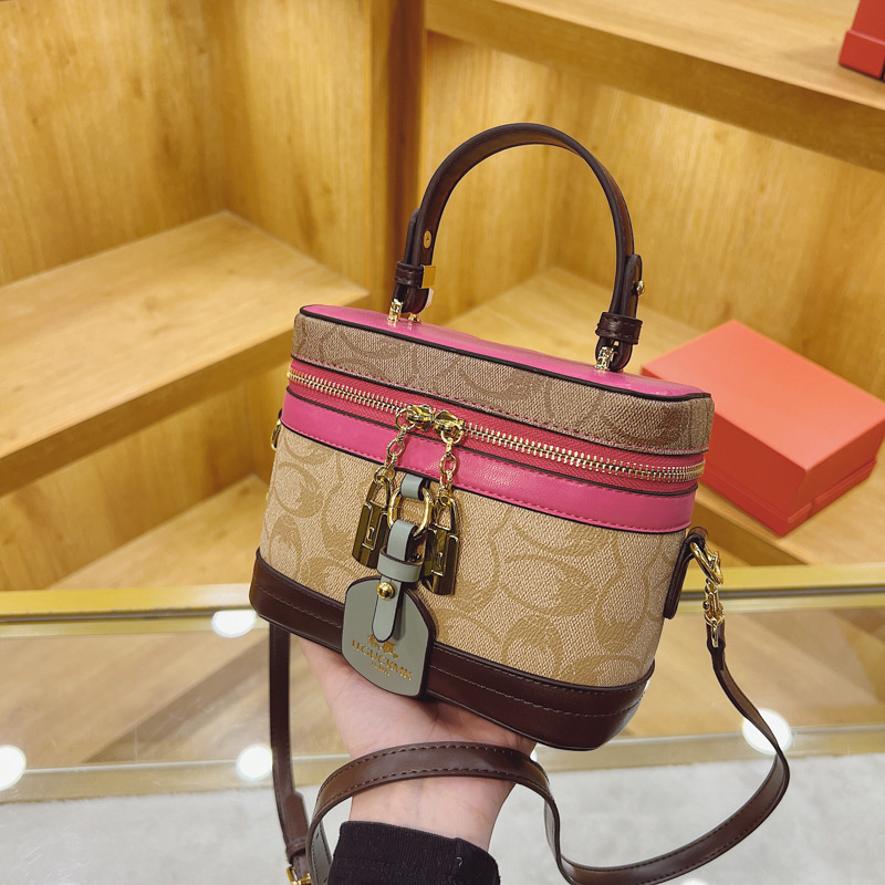 Designer bag free shipping 2025 new fashion box bag premium texture printed shoulder crossbody bag for womens