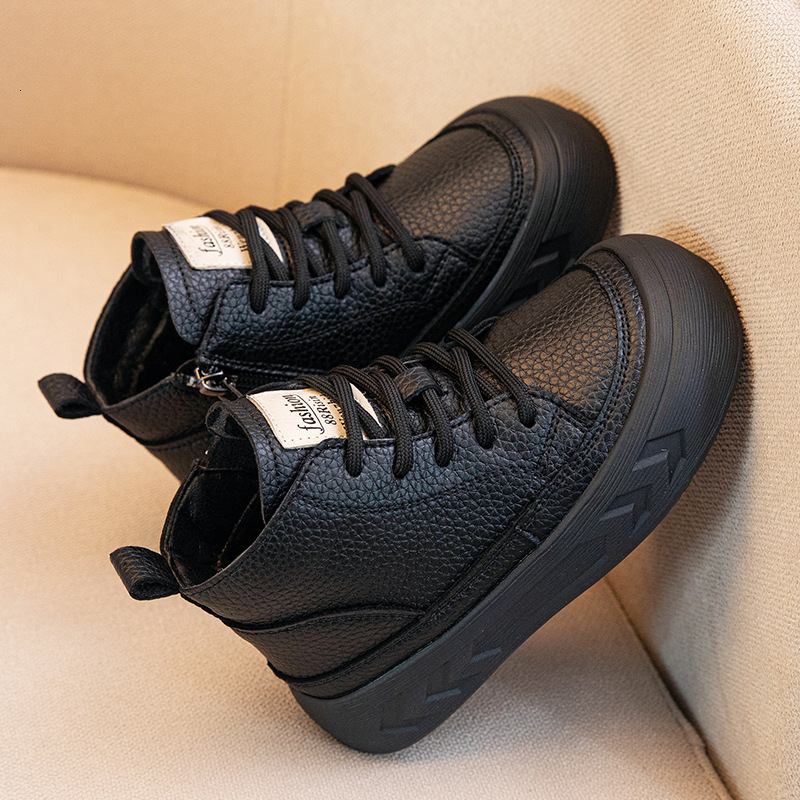 New designer shoes Boys Genuine Leather Martin Boots Winter New Children s Fleece Lined Warm Cotton Shoes Girls Top Layer Cowhide Short Boots