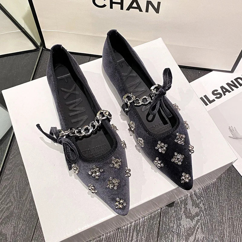 Flat Shoes Women French Mary Jane Pointed Toe Chain Diamond Bottom Spring Black Ladies 251121