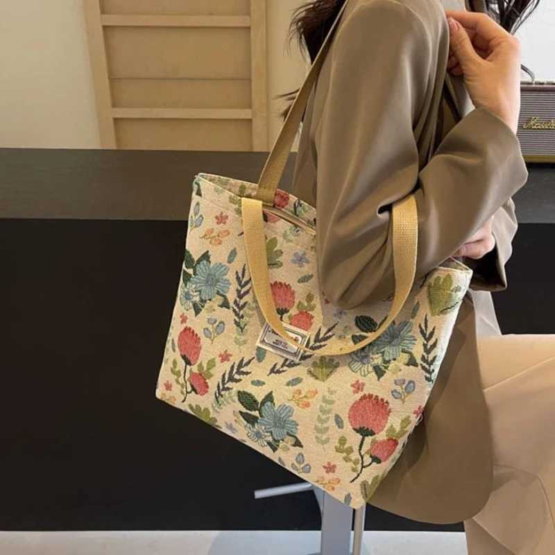 Fashion Flower Printed Large Capacity Reusable Shoulder Bag Versatile Student Commuting HandbagsT251121